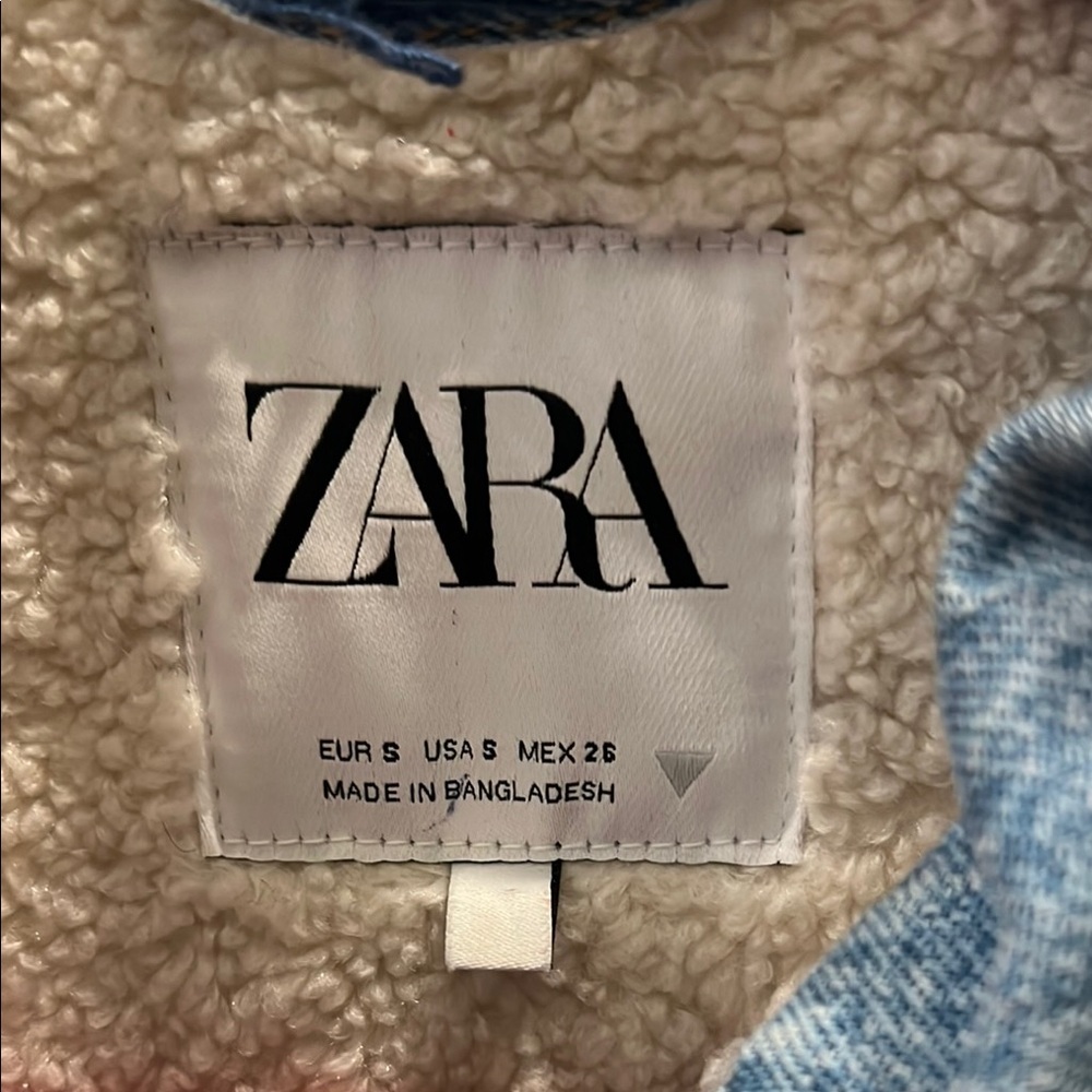 Zara Light Blue Sherpa Lined Denim Oversized Jean Jacket size small women’s - Picture 3 of 10